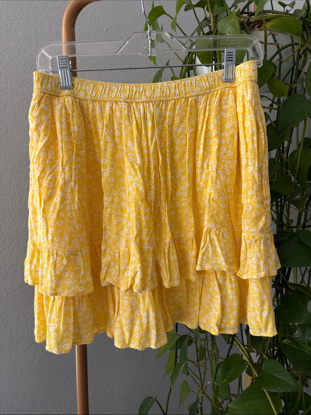 Abercrombie & Fitch Women's Yellow Floral Ruffle Skirt Size M